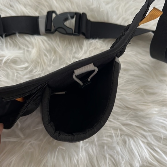 Nathan hip bag/ drink holder bag/ running bag/ waist bag /belt bag - Picture 2 of 4